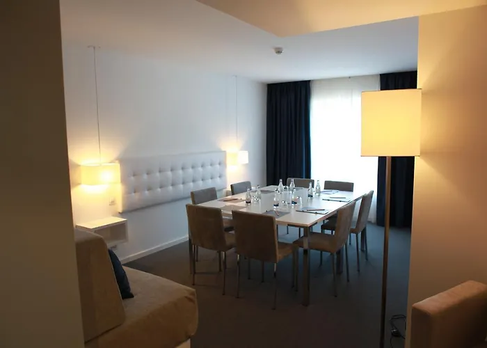 葡萄牙安城酒店 4*