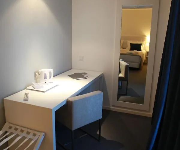 Hotel Anjo De Portugal 4*